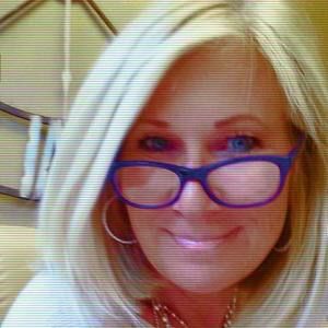 Meet your Posher, Lynn